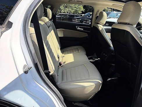 Used 2023 Ford Edge SEL w/ Convenience Package AWD/4WD image 22