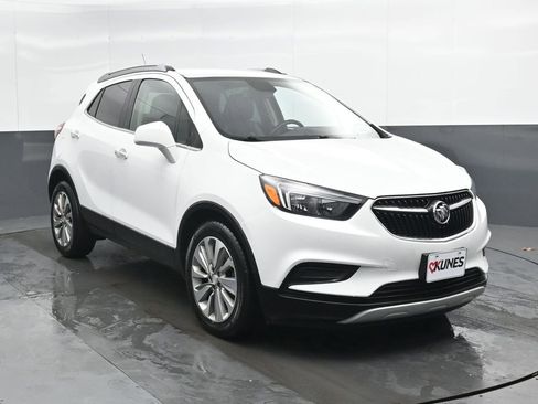 Used 2020 Buick Encore Preferred image 6