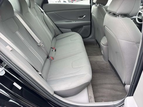 Used 2024 Hyundai Elantra SEL FWD image 26