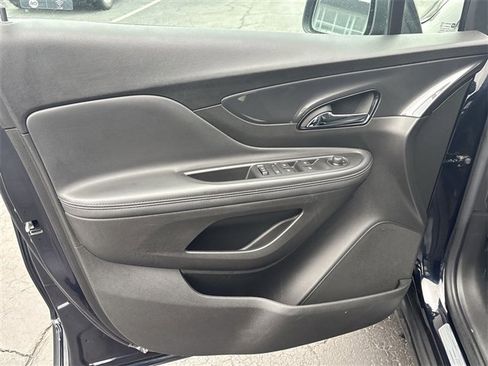 Certified 2022 Buick Encore Preferred w/ Safety Package image 21