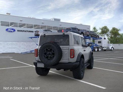 New 2026 Ford Bronco Badlands image 8