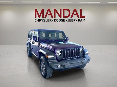 Used 2023 Jeep Wrangler Sport S image 4