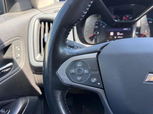 Used 2019 Chevrolet Colorado Z71 AWD/4WD image 10