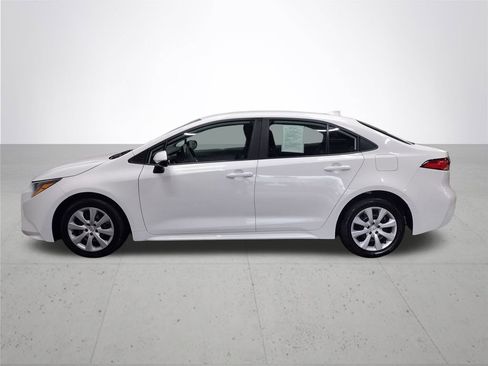 Used 2023 Toyota Corolla LE image 10