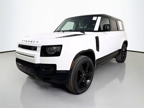 Certified 2025 Land Rover Defender 110 V8 AWD/4WD image 1