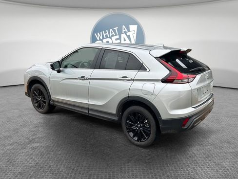 Used 2025 Mitsubishi Eclipse Cross LE image 6