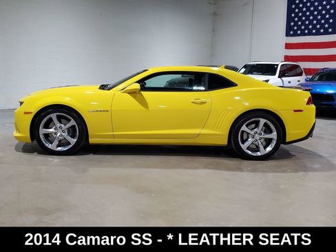 Used 2014 Chevrolet Camaro SS w/ RS Package image 12