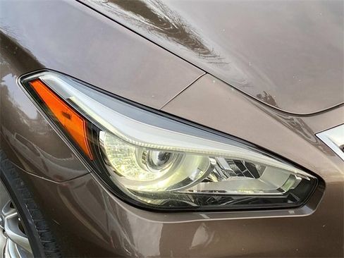 Used 2015 INFINITI Q70 3.7 image 4