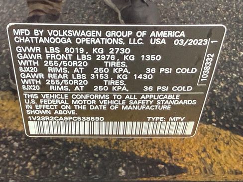 Certified 2023 Volkswagen Atlas SEL R-Line AWD/4WD image 23