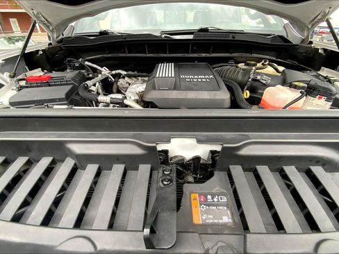 Used 2020 GMC Sierra 1500 SLT w/ SLT Premium Package image 32