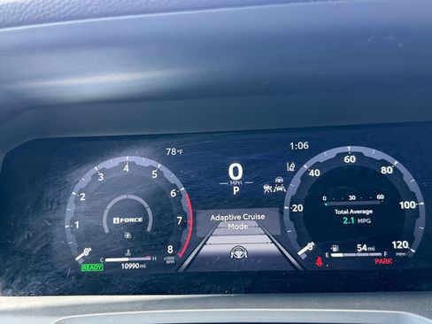Used 2025 Toyota Tacoma TRD Pro AWD/4WD image 22