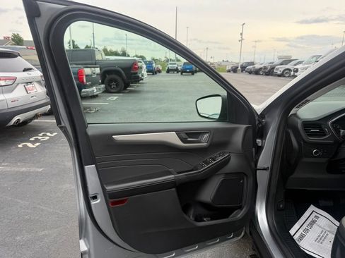 Certified 2022 Ford Escape S FWD image 15