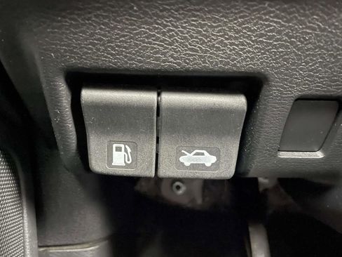Used 2020 Nissan Murano SV FWD image 23