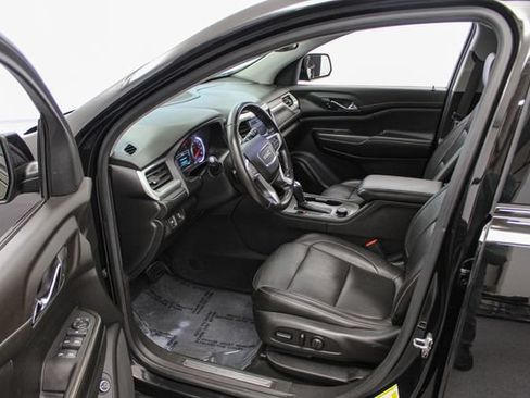 Used 2019 GMC Acadia SLT w/ Black Edition AWD/4WD image 18
