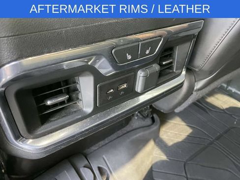 Used 2020 Chevrolet Silverado 2500 High Country w/ Technology Package AWD/4WD image 12