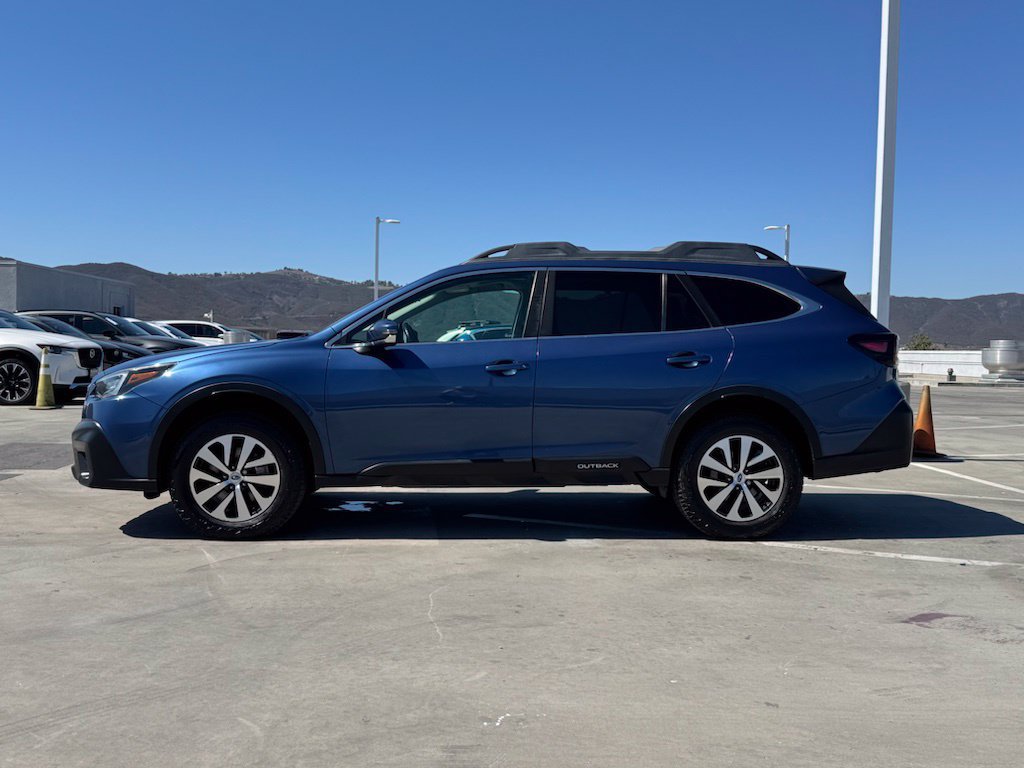 Used 2021 Subaru Outback Premium AWD/4WD image 7