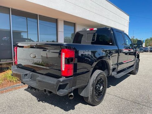Used 2025 Ford F350 XLT w/ Black Appearance Package AWD/4WD image 6