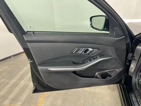 Used 2020 BMW 330i xDrive Sedan w/ Premium Package image 16