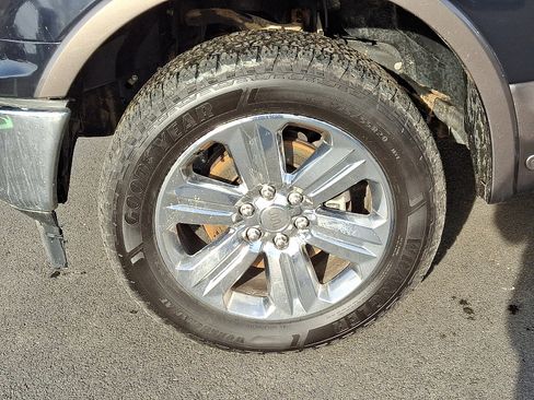 Used 2019 Ford F150 King Ranch w/ Equipment Group 601A Luxury image 9