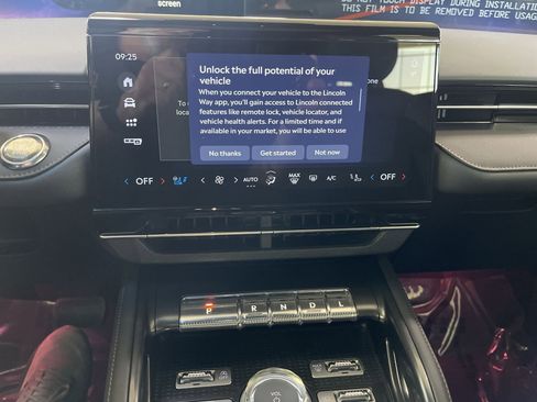 New 2024 Lincoln Nautilus Reserve w/ Equipment Group 202A image 22