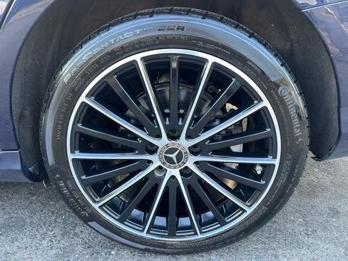 Used 2019 Mercedes-Benz C 300 4MATIC Sedan image 28