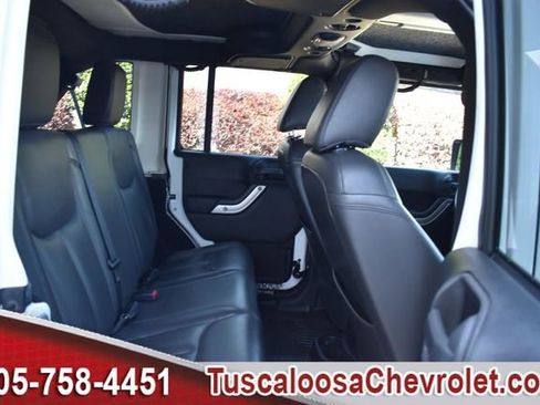 Used 2015 Jeep Wrangler Unlimited Sahara w/ Katzkin Premium Leather Group image 21