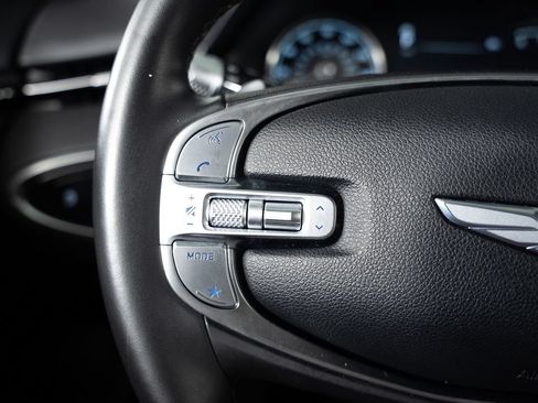 Used 2025 Genesis GV70 2.5T AWD/4WD image 29