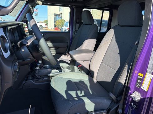 New 2026 Jeep Gladiator Sport image 27