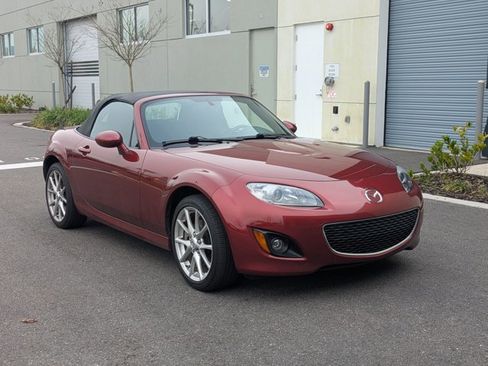 Used 2012 MAZDA MX-5 Miata Touring w/ Suspension Pkg image 3