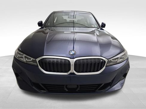 Used 2024 BMW 330i xDrive Sedan w/ Premium Package AWD/4WD image 4
