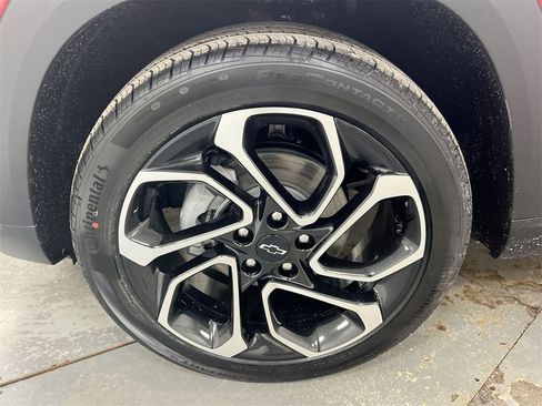 New 2026 Chevrolet Trax RS w/ Driver Confidence Package image 25