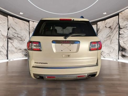 Used 2014 GMC Acadia Denali image 5