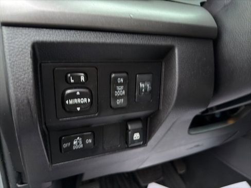 Certified 2016 Toyota Tundra SR5 w/ TRD Off Road Package image 22