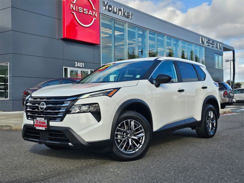 Certified 2024 Nissan Rogue S image 1