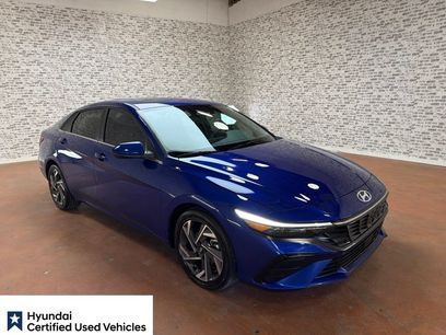 Certified 2025 Hyundai Elantra SEL