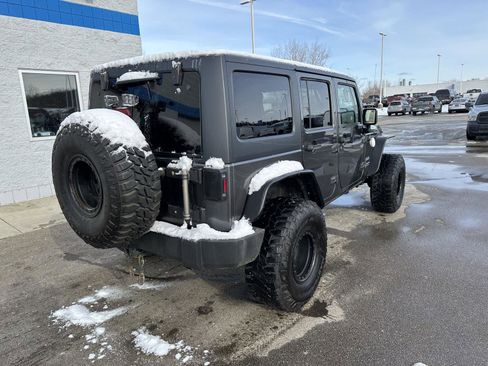 Used 2017 Jeep Wrangler Unlimited Sport w/ Quick Order Package 24S image 9
