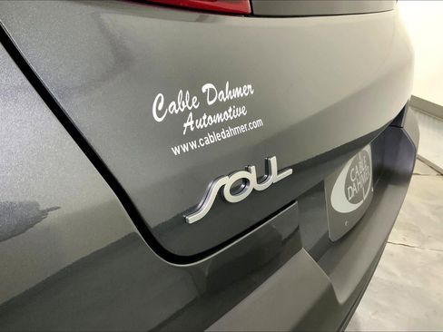 Used 2022 Kia Soul LX w/ Technology Package image 28