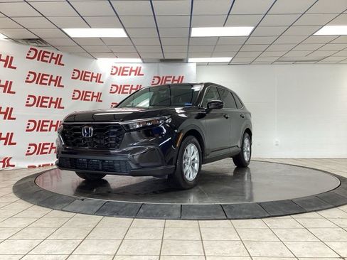 Used 2025 Honda CR-V EX image 3