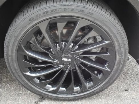 Used 2025 Lincoln Aviator Reserve w/ Equipment Group 201A AWD/4WD image 60