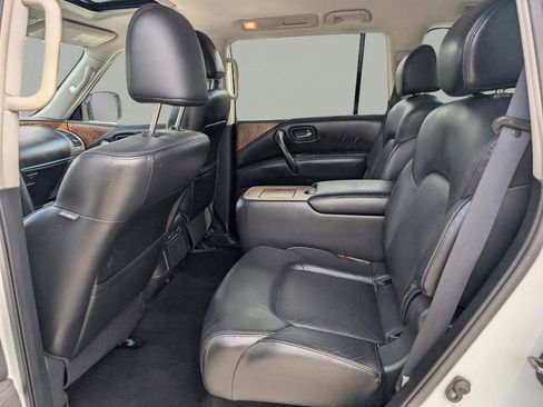 Used 2023 Nissan Armada SL w/ Captain's Chairs Package RWD image 16