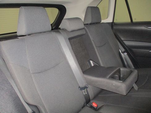 Used 2023 Toyota RAV4 LE AWD/4WD image 16