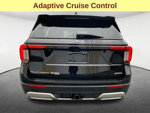 Certified 2025 Ford Explorer Platinum image 13