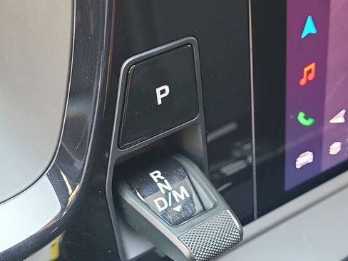 Certified 2025 Porsche Panamera 4 AWD/4WD image 37