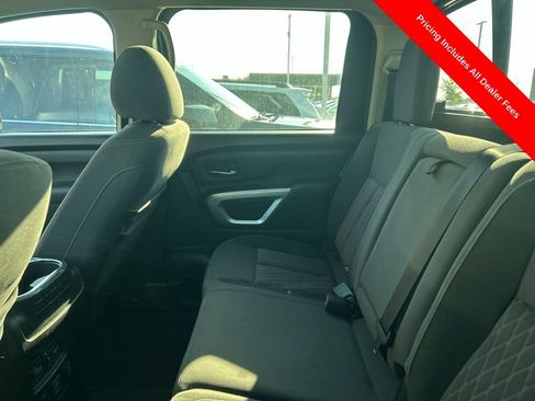 Used 2021 Nissan Titan SV w/ SV Convenience Package AWD/4WD image 10