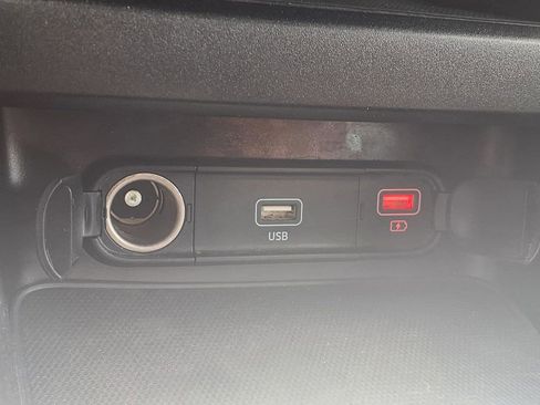 Certified 2024 Kia Forte GT-Line FWD image 6