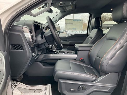 New 2026 Ford F250 Lariat w/ Black Appearance Package image 15