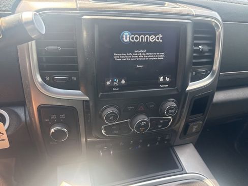 Used 2018 RAM 2500 Limited AWD/4WD image 19