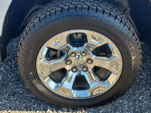 Used 2021 RAM 1500 Big Horn AWD/4WD image 5
