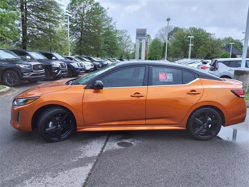 Certified 2024 Nissan Sentra SR w/ SR Premium Package image 19