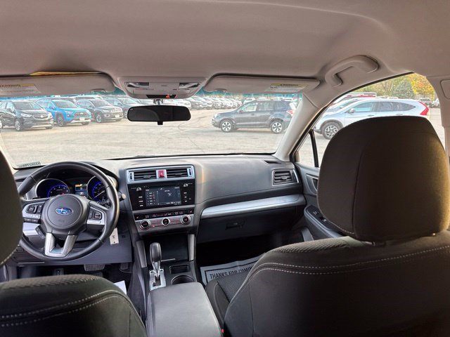 Used 2017 Subaru Outback 2.5i Premium AWD/4WD image 21